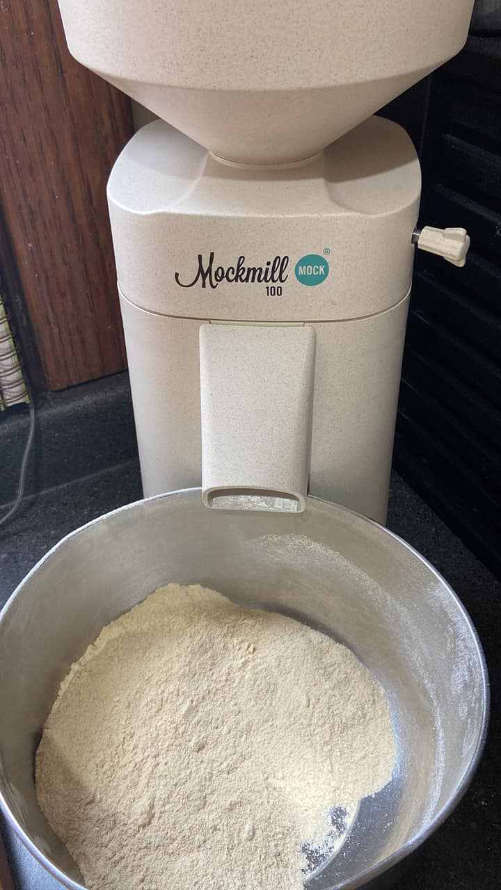 How much grain makes 1 cup of flour?
