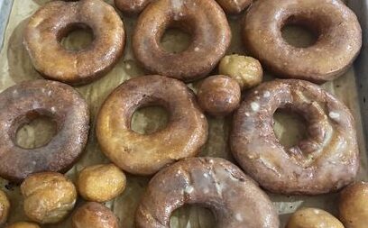donuts, glazed after frying